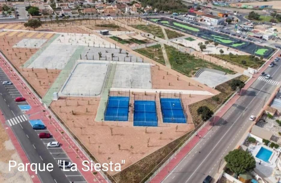 Con Piscina Privada Ferienhaus *